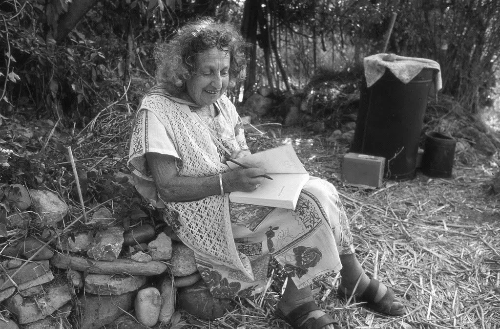 Juliette de Bairacli Levy — photograph 24